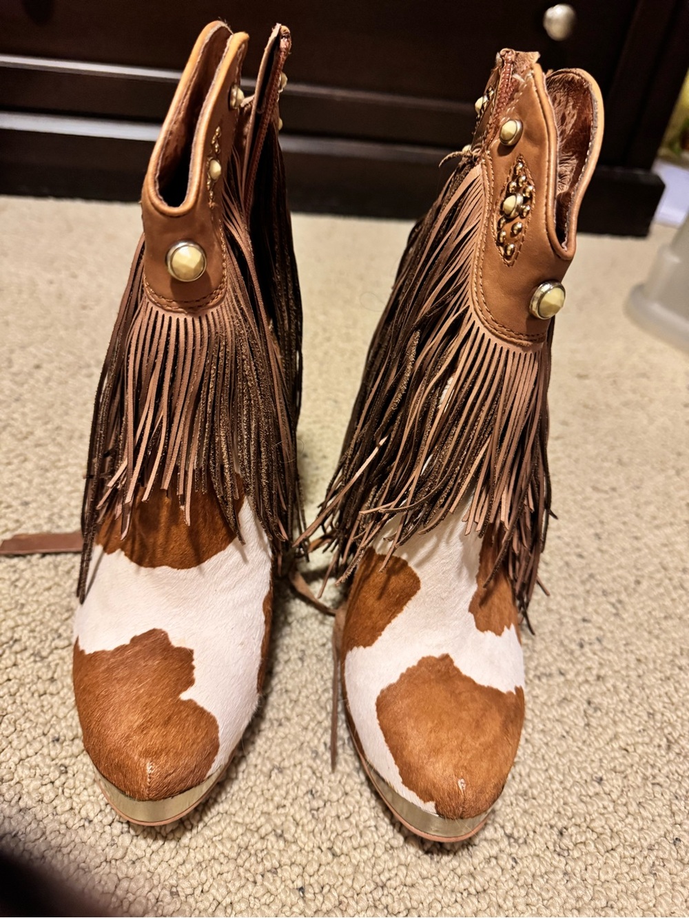 Sam Edelman Brown Fringe Cowhide Ankle Booties - Picture 6 of 7